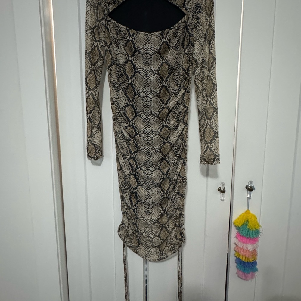 Forever 21 Gray Ruched Bodycon Dress